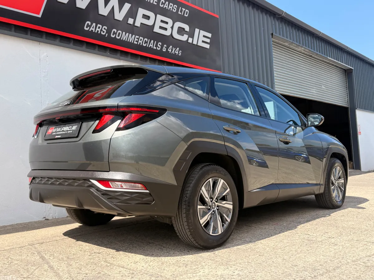 Hyundai Tucson SUV, Diesel, 2022, Grey