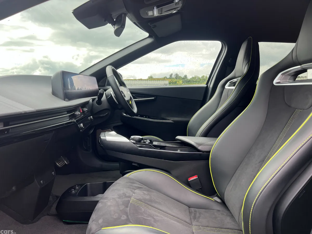 Kia EV6 Hatchback, Electric, 2023, Black