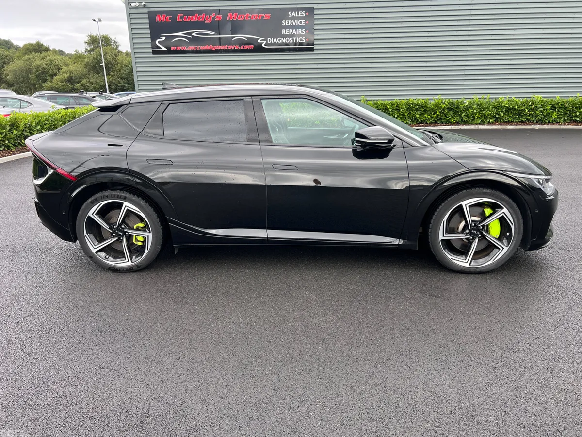 Kia EV6 Hatchback, Electric, 2023, Black
