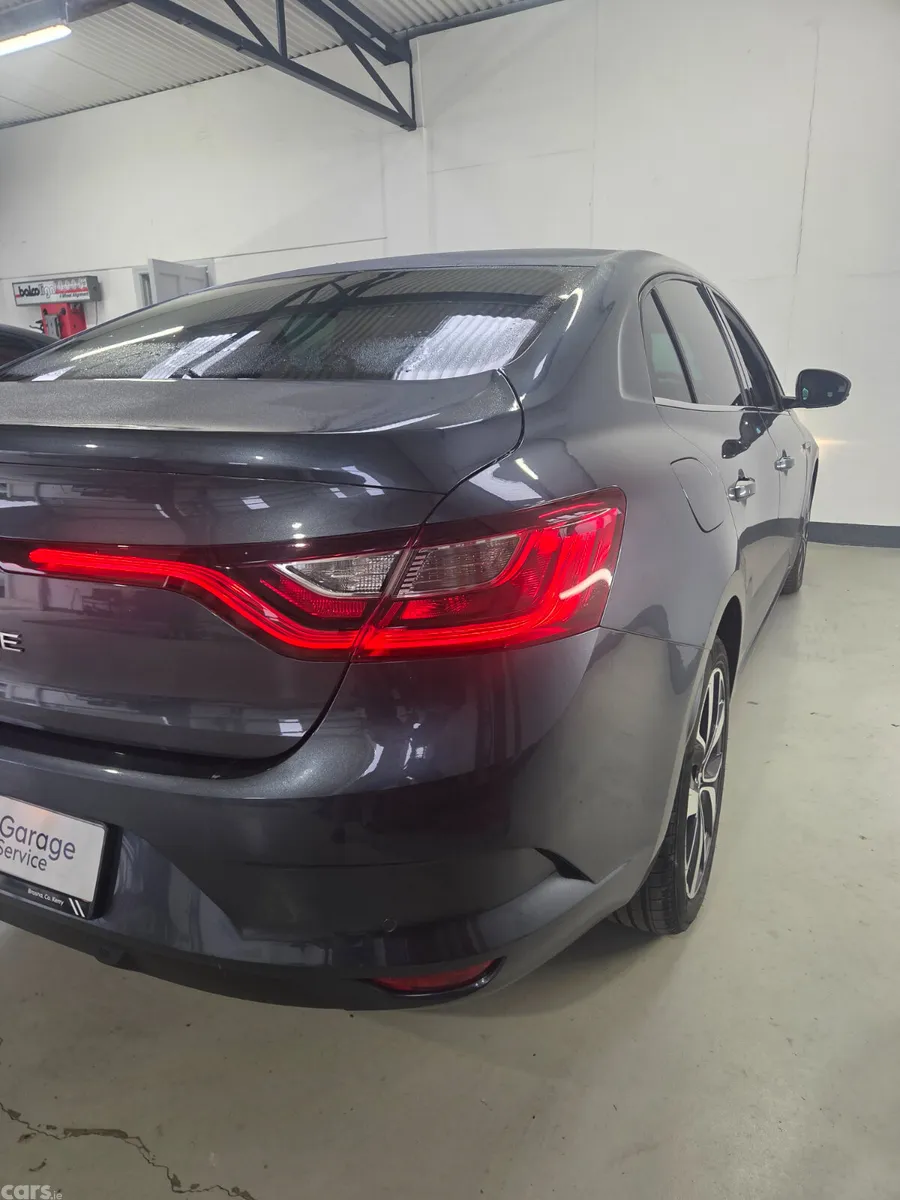 Renault Megane Saloon, Diesel, 2017, Grey