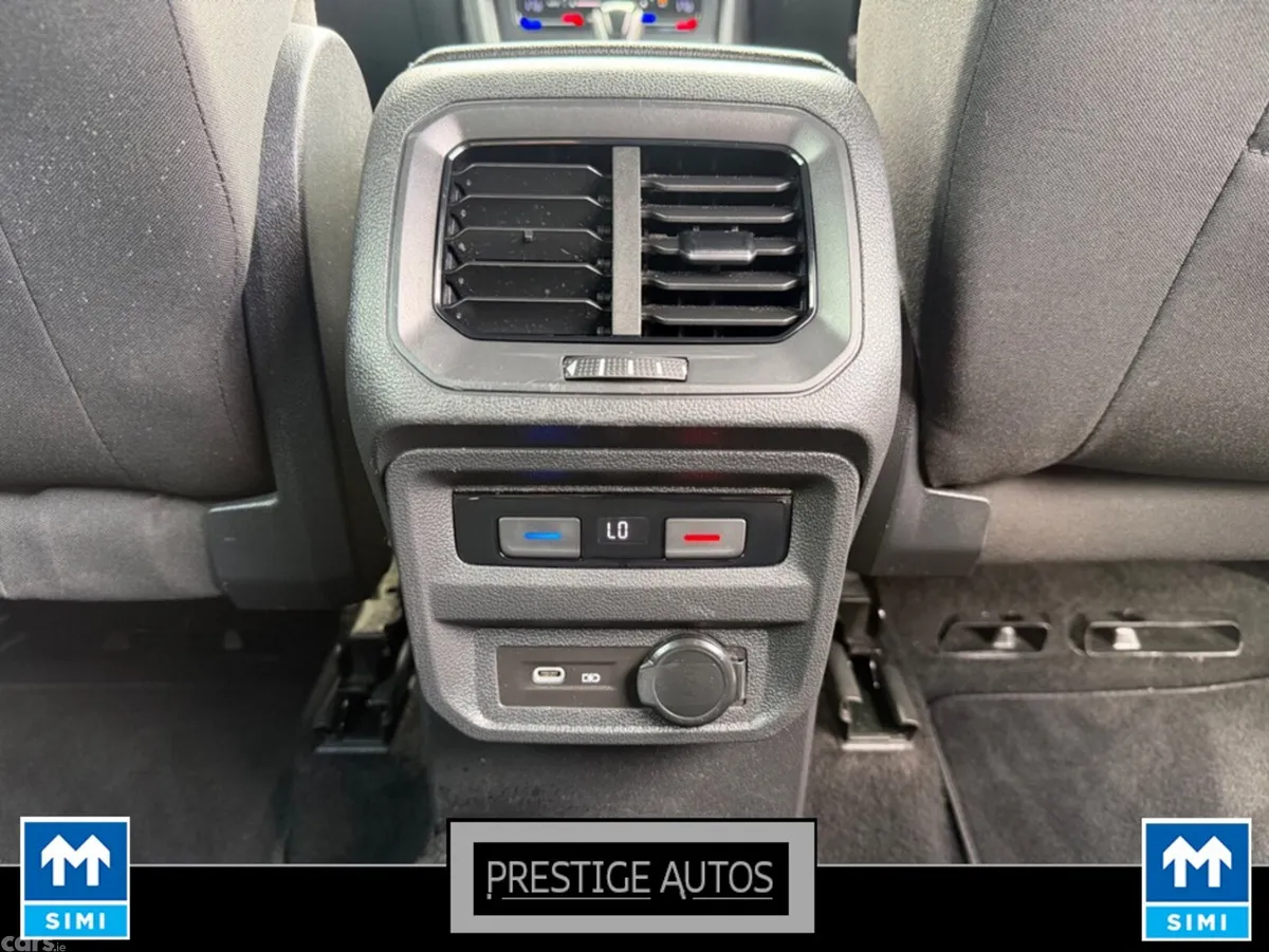SEAT Tarraco Estate, Diesel, 2021, White