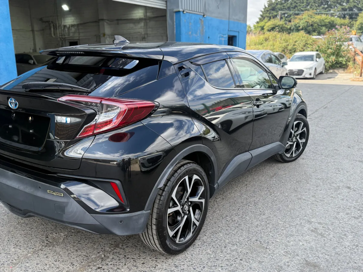 Toyota C-HR SUV, Petrol Hybrid, 2019, Black