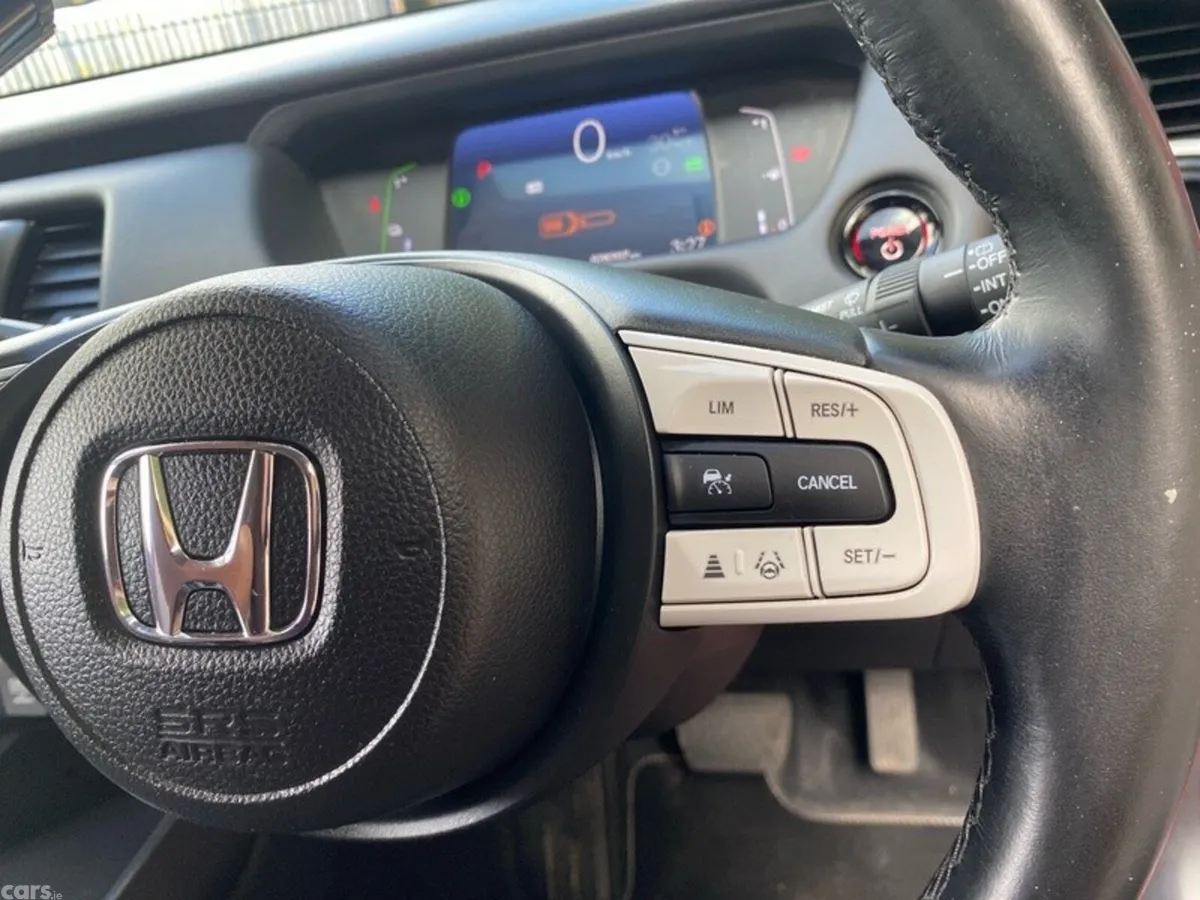Honda Jazz Hatchback, Petrol Hybrid, 2023, Red