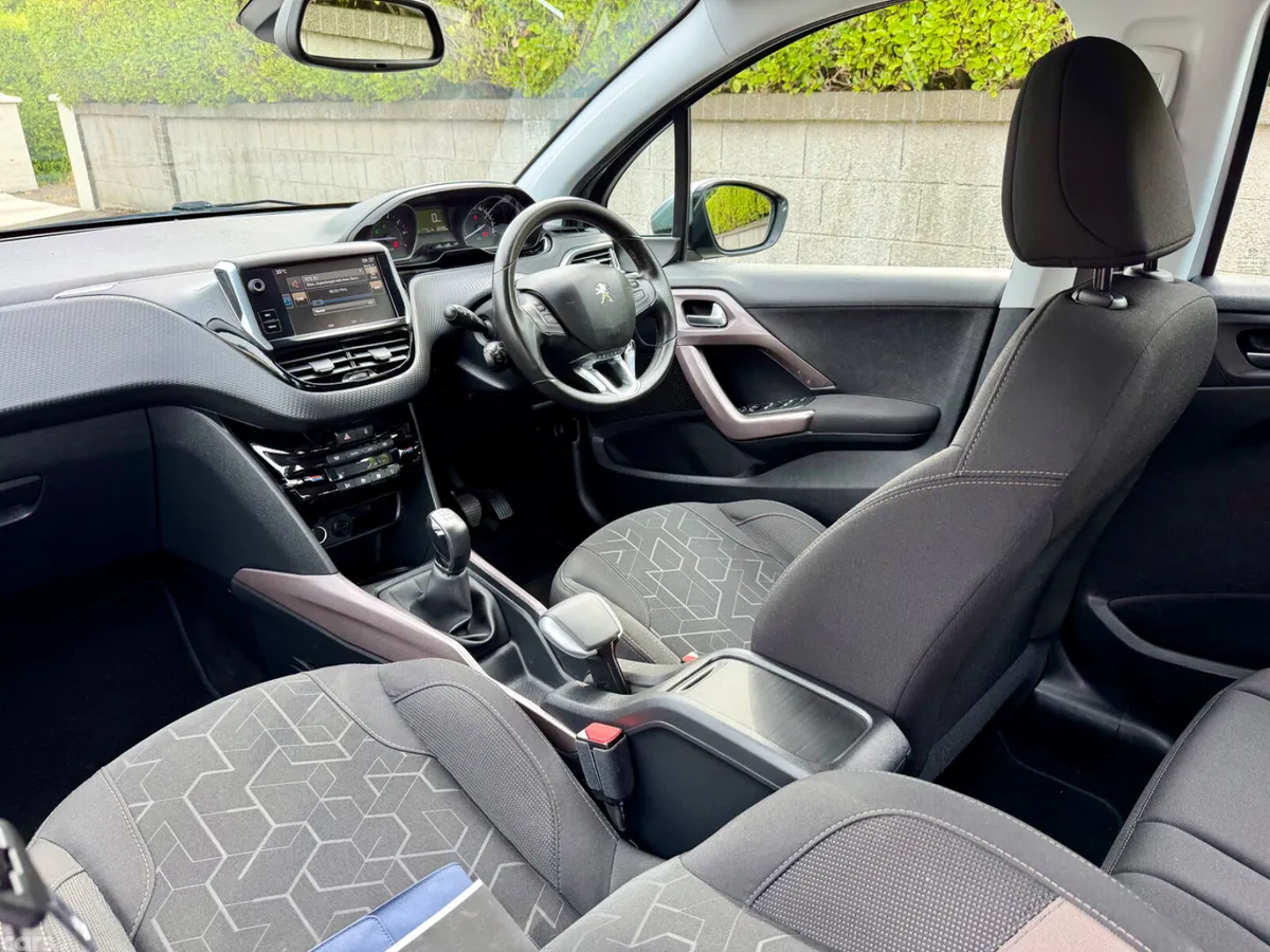 Peugeot 2008 SUV, Petrol, 2016, Grey