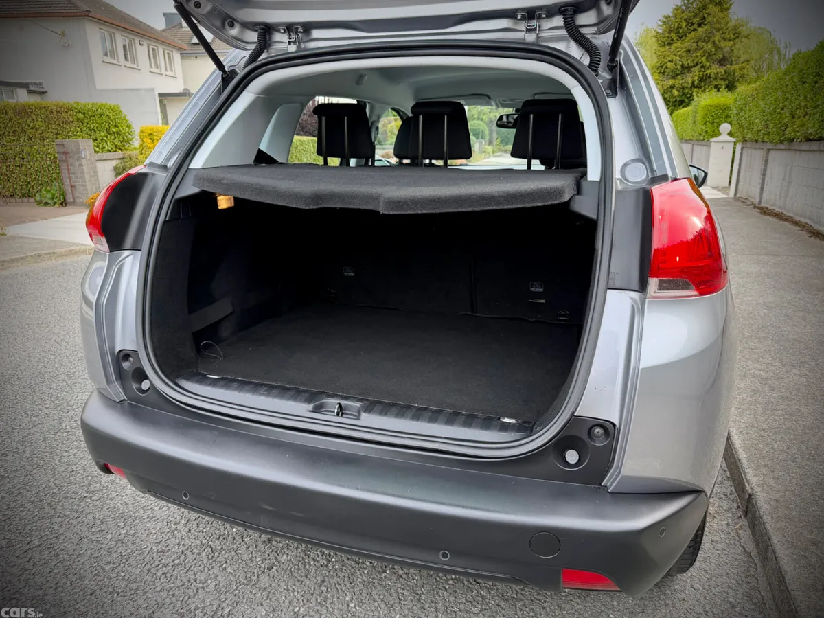 Peugeot 2008 SUV, Petrol, 2016, Grey
