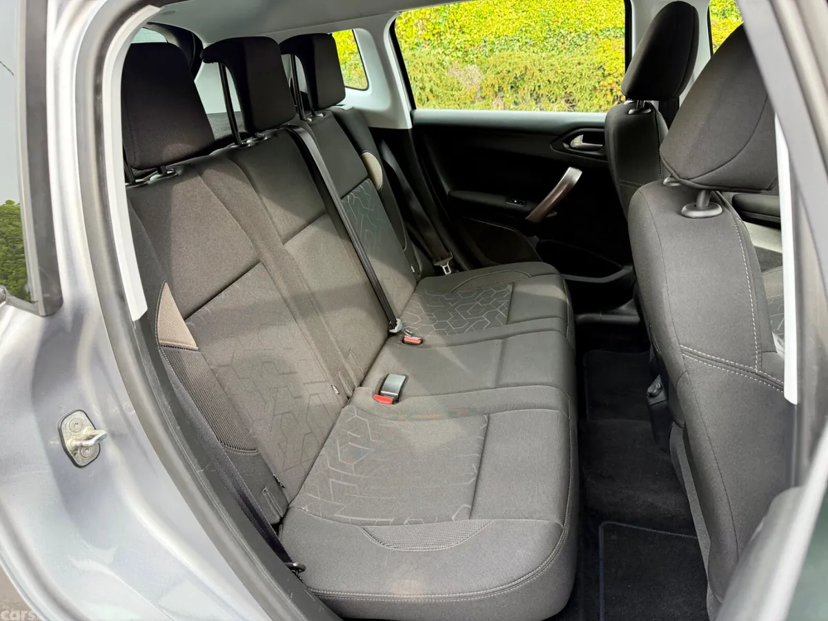Peugeot 2008 SUV, Petrol, 2016, Grey