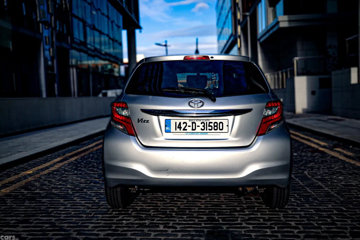 Toyota Vitz Hatchback, Petrol, 2014, Silver