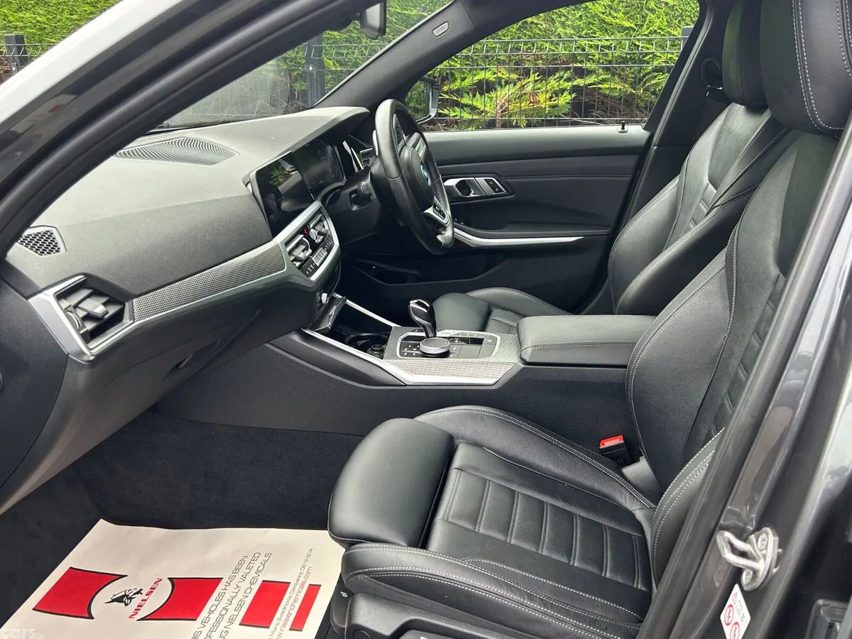 BMW 3-Series Saloon, Petrol Hybrid, 2022, Grey