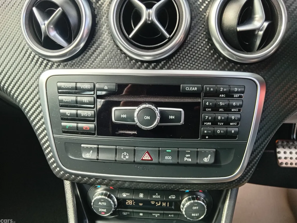 Mercedes-Benz A-Class Hatchback, Petrol, 2013, White