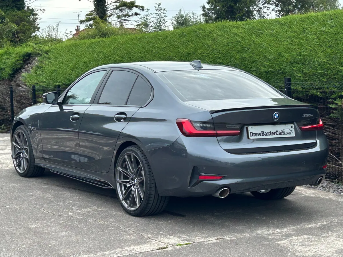BMW 3-Series Saloon, Petrol Hybrid, 2022, Grey
