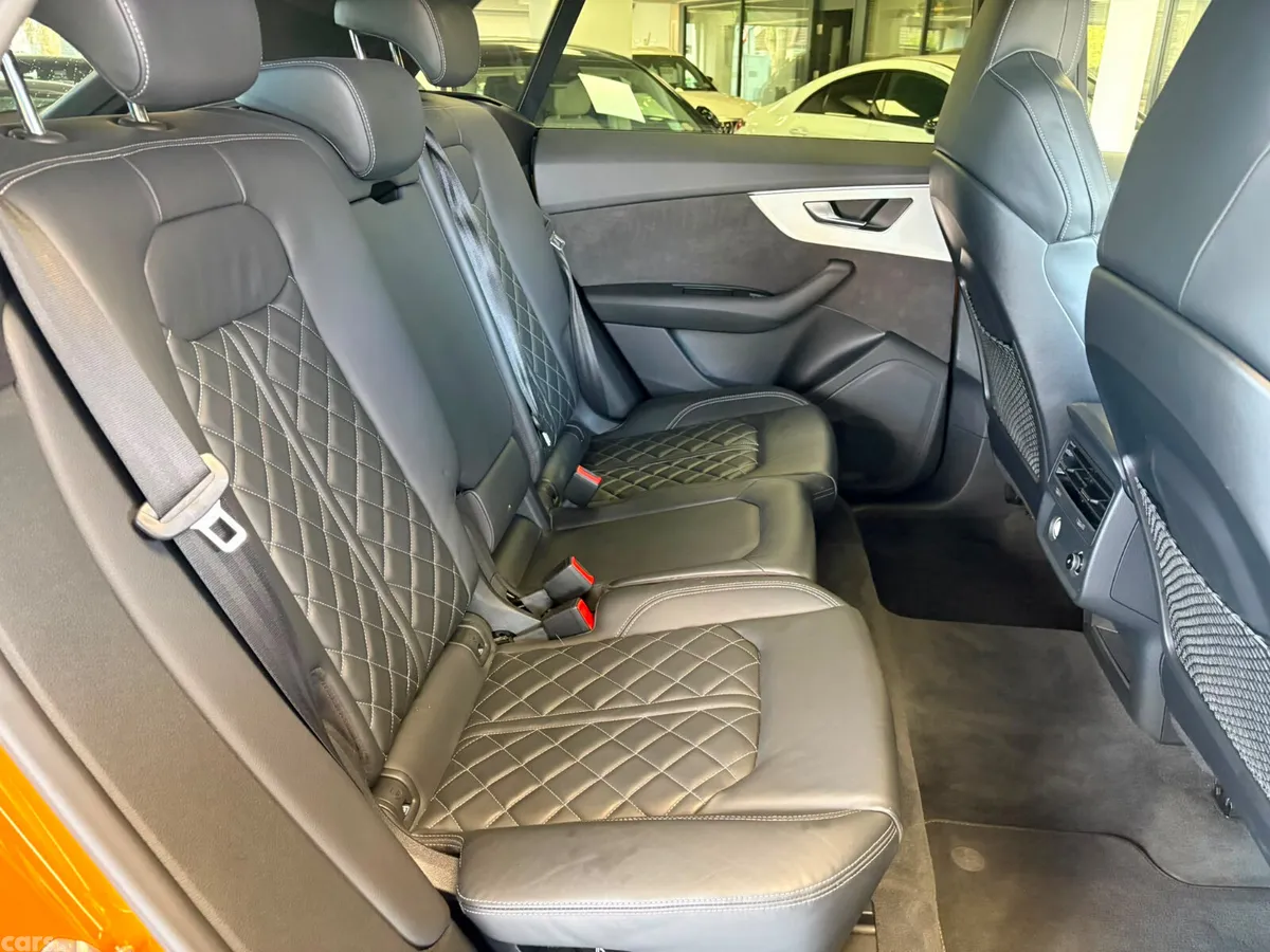 Audi Q8 Hatchback, Diesel, 2019, Orange