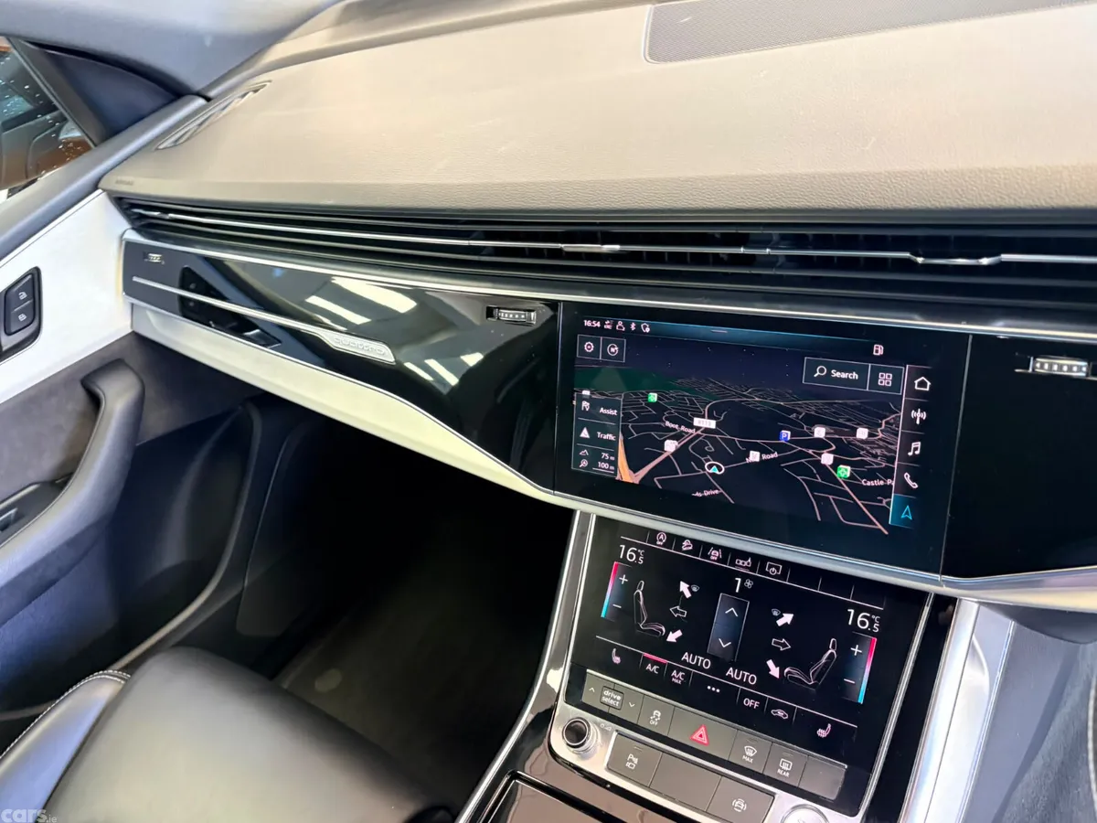 Audi Q8 Hatchback, Diesel, 2019, Orange