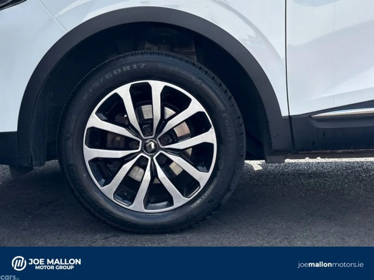 Renault Kadjar SUV, Petrol, 2022, White