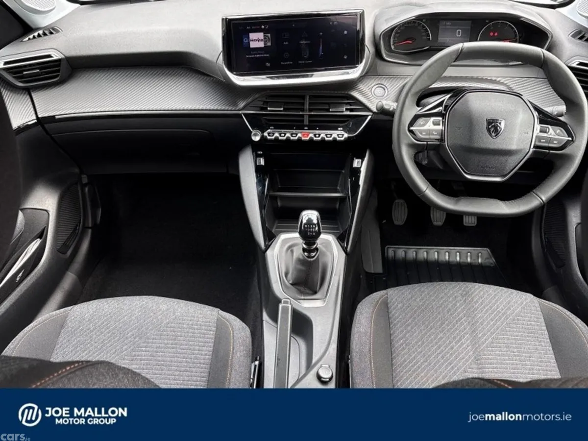 Peugeot 208 Hatchback, Petrol, 2027, White