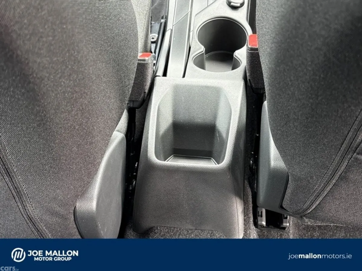 Peugeot 208 Hatchback, Petrol, 2027, White