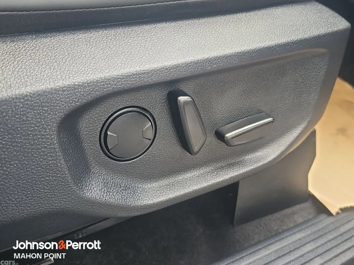 Ford Ranger Pick Up, Petrol, 2027, Grey