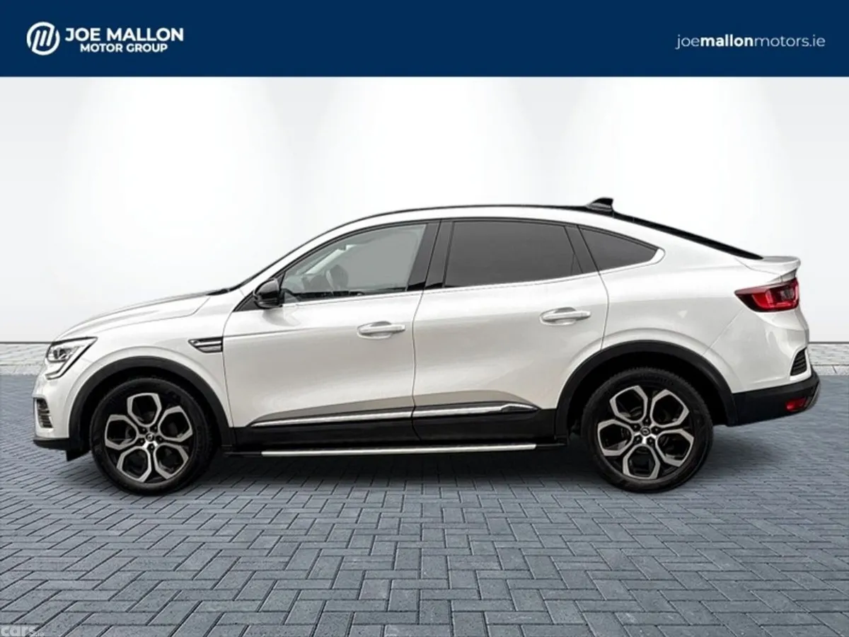 Renault Arkana Hatchback, Petrol, 2023, White