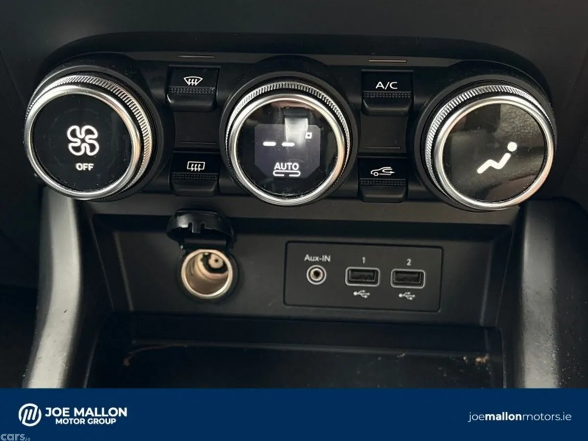 Renault Arkana Hatchback, Petrol, 2023, White