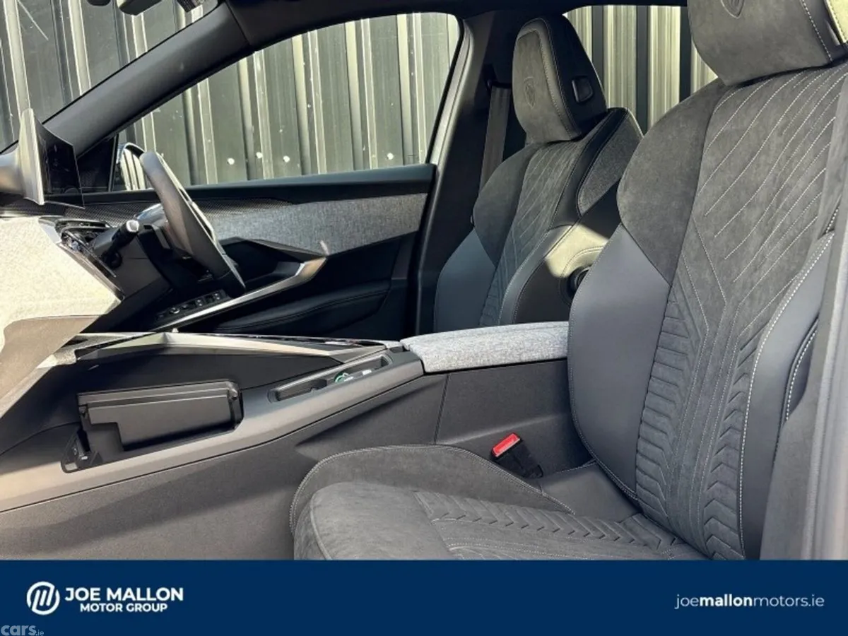 Peugeot 3008 SUV, Electric, 2027, Grey
