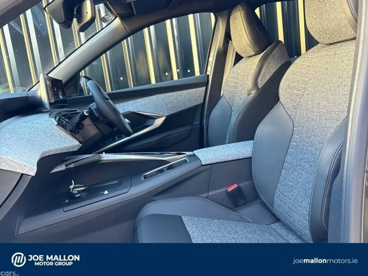 Peugeot 3008 SUV, Electric, 2027, Grey