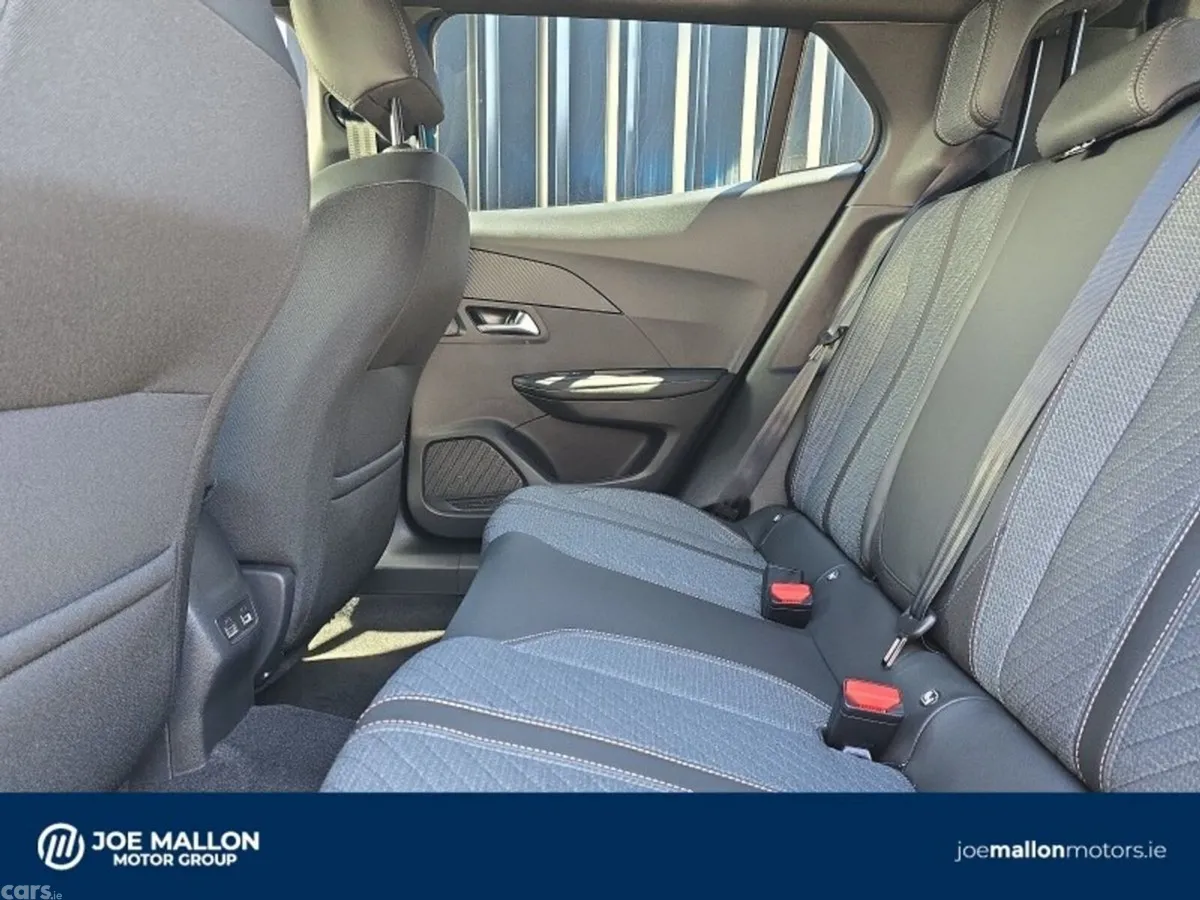 Peugeot 2008 SUV, Petrol Hybrid, 2027, Blue