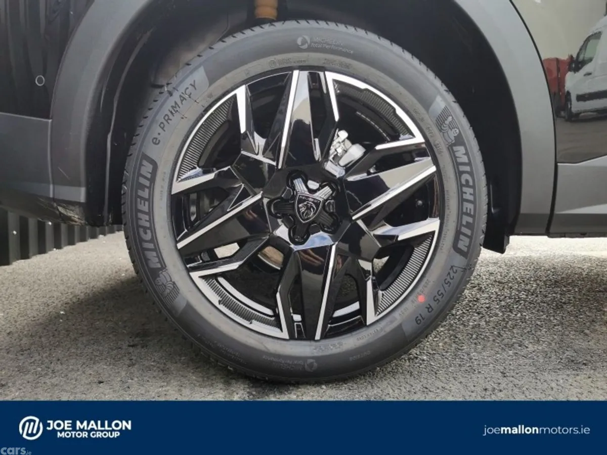 Peugeot 3008 SUV, Petrol Hybrid, 2027, Black