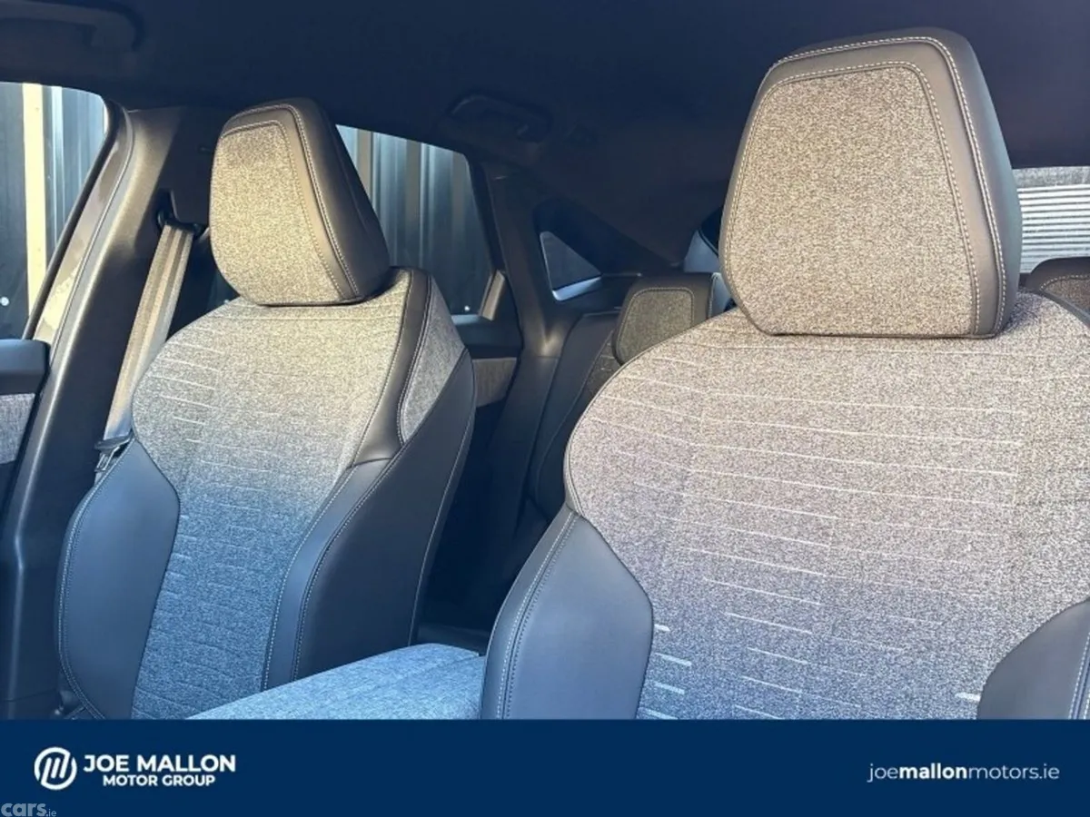 Peugeot 3008 SUV, Electric, 2027, Grey