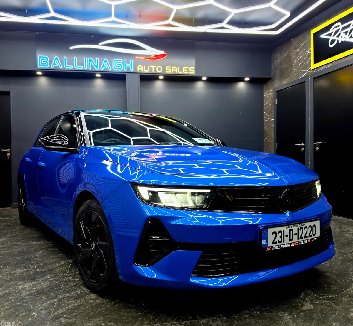 Opel Astra Hatchback, Petrol, 2023, Blue