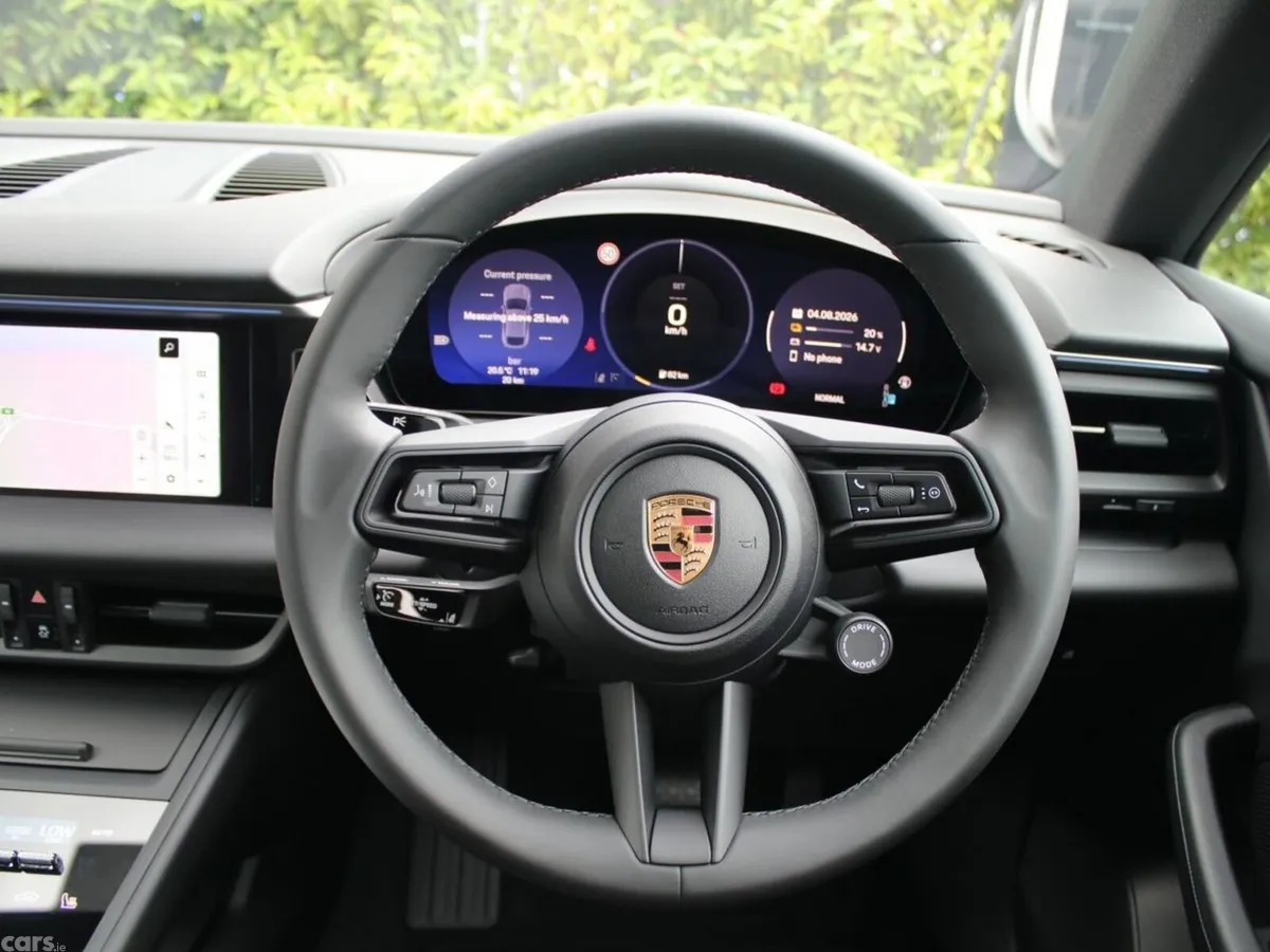 Porsche Macan SUV, Electric, 2026, Blue