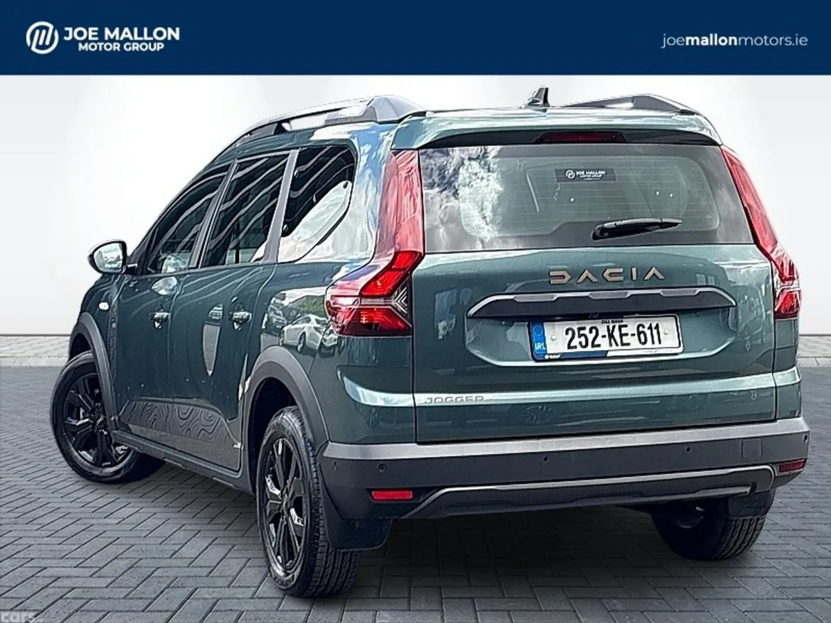 Dacia Jogger MPV, Petrol, 2025, Green