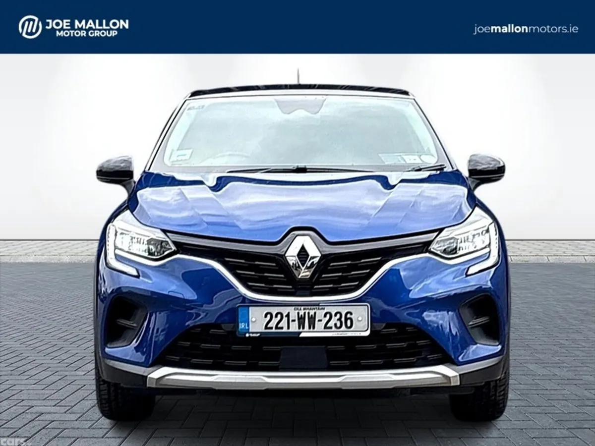 Renault Captur Hatchback, Petrol, 2022, Blue