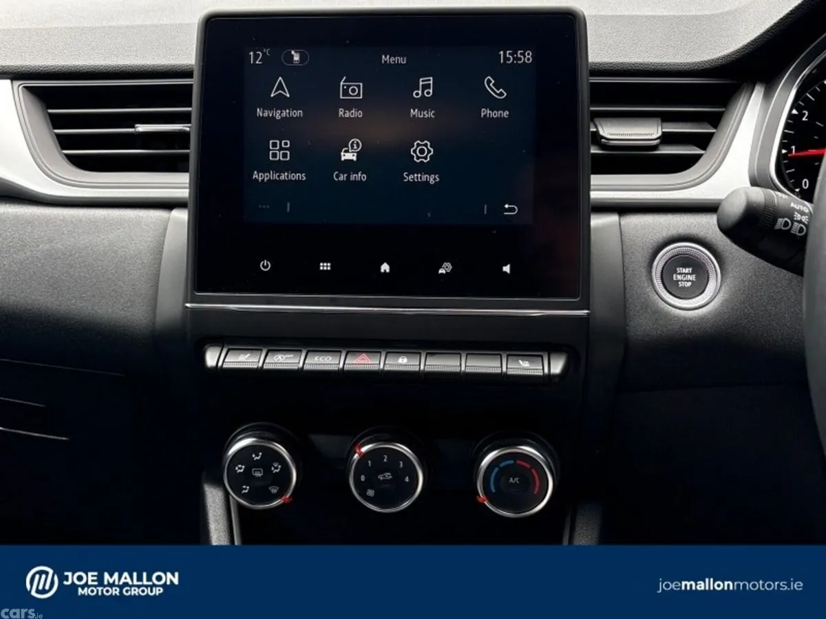 Renault Captur Hatchback, Petrol, 2022, Blue