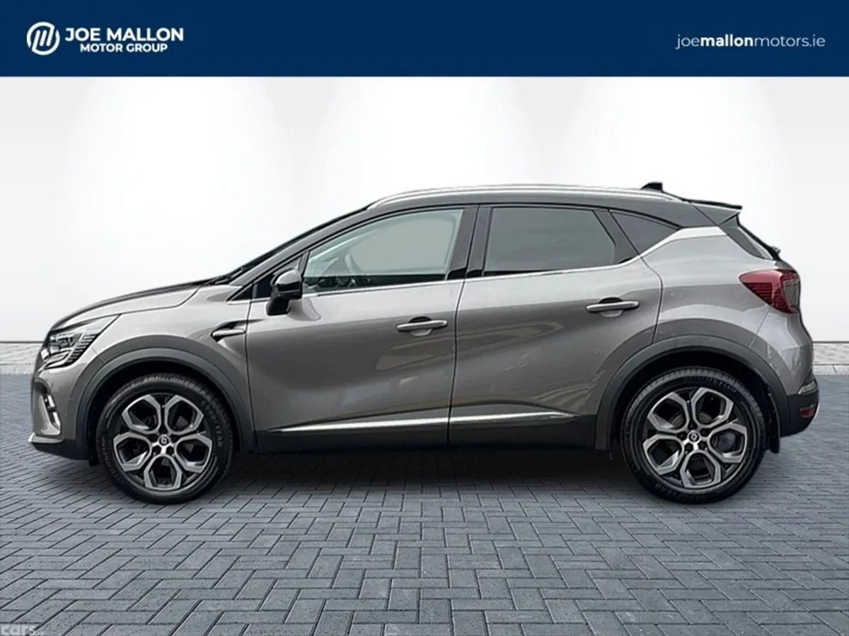 Renault Captur Hatchback, Petrol, 2023, Grey