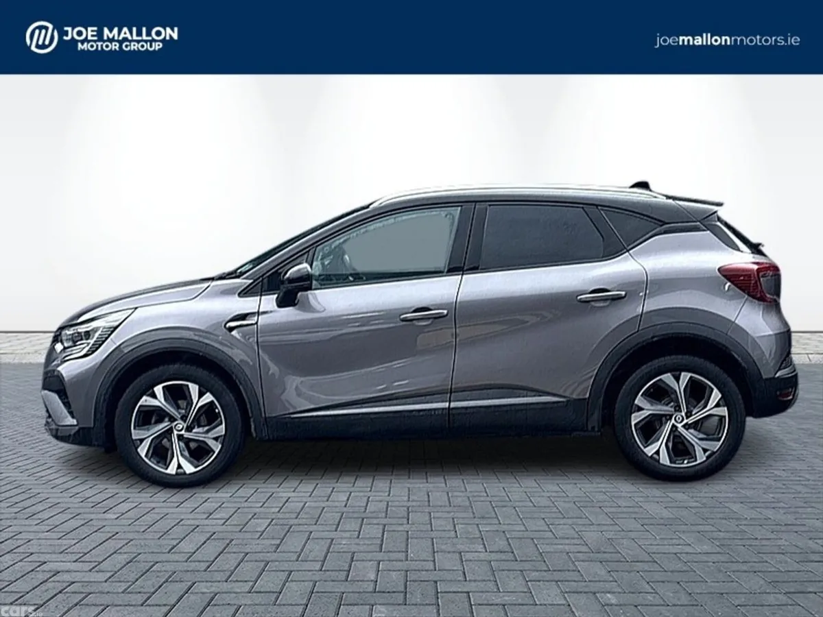 Renault Captur Hatchback, Petrol, 2023, Grey