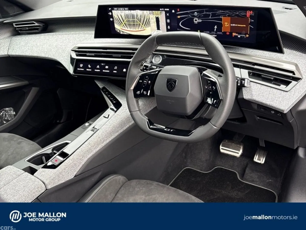 Peugeot 5008 SUV, Petrol Hybrid, 2027, Black