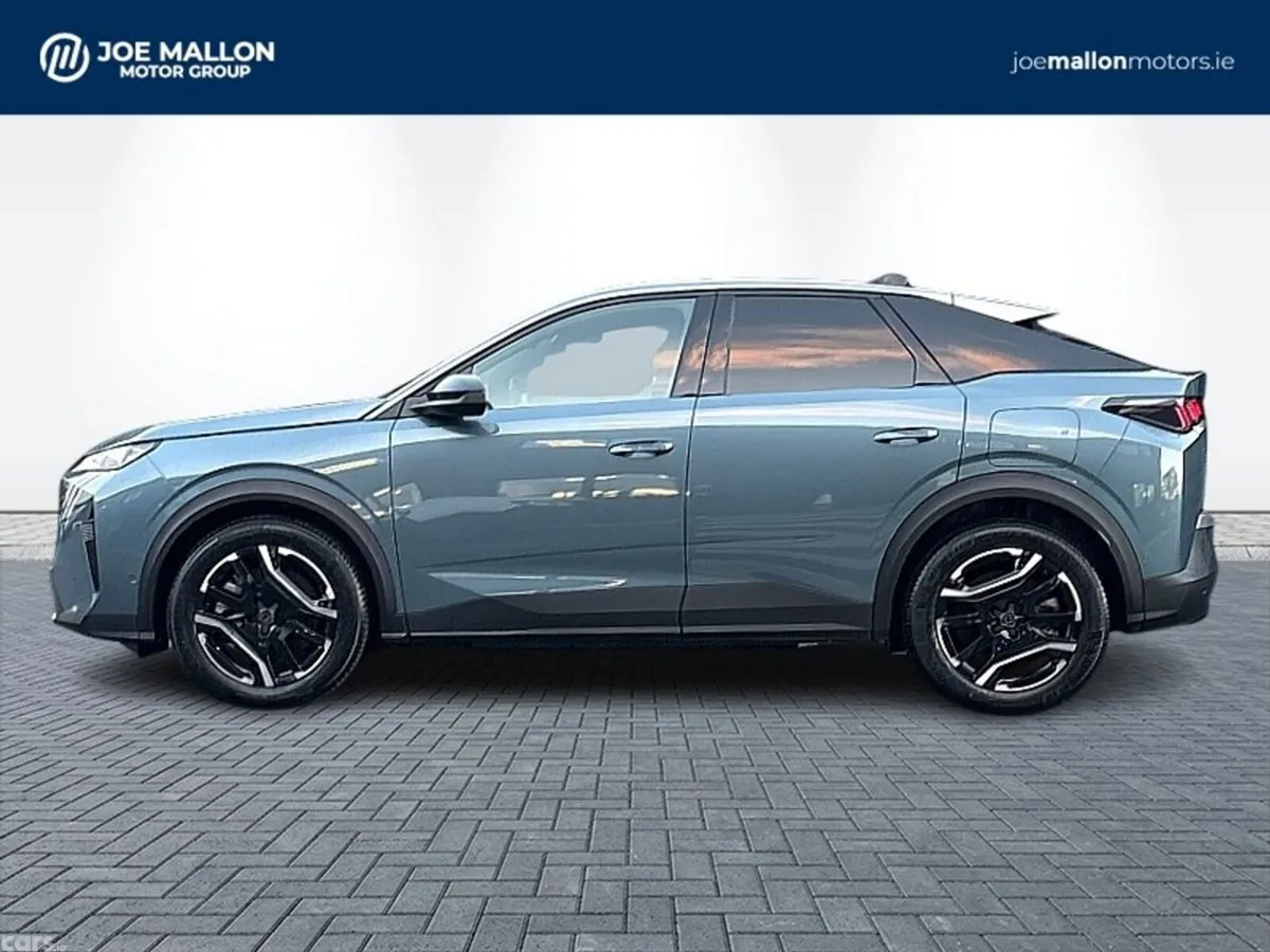 Peugeot 3008 SUV, Electric, 2027, Blue