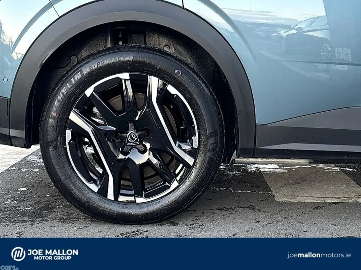 Peugeot 3008 SUV, Electric, 2027, Blue