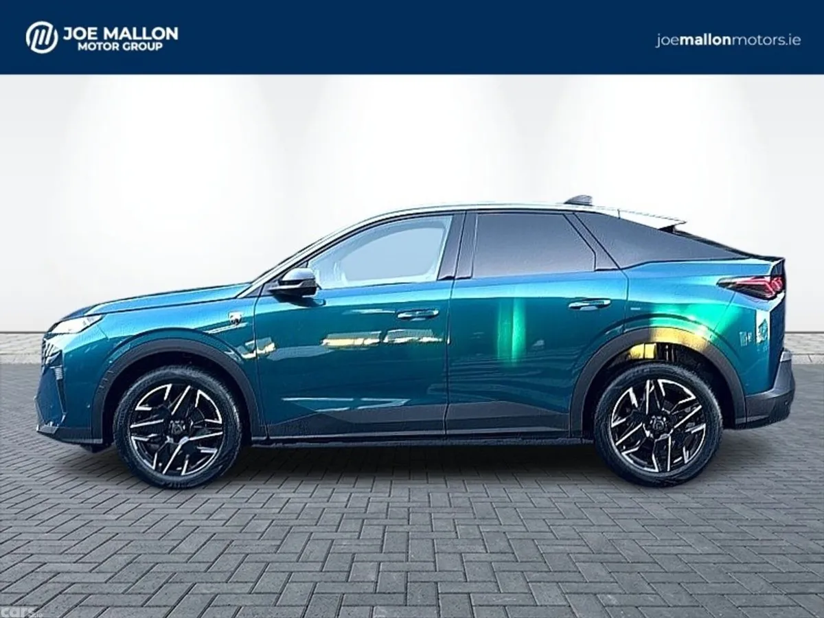 Peugeot 3008 SUV, Petrol Hybrid, 2027, Blue