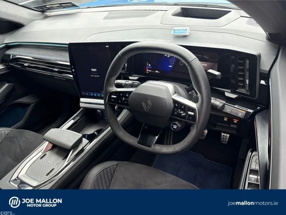 Renault Rafale SUV, Petrol Hybrid, 2025, Blue