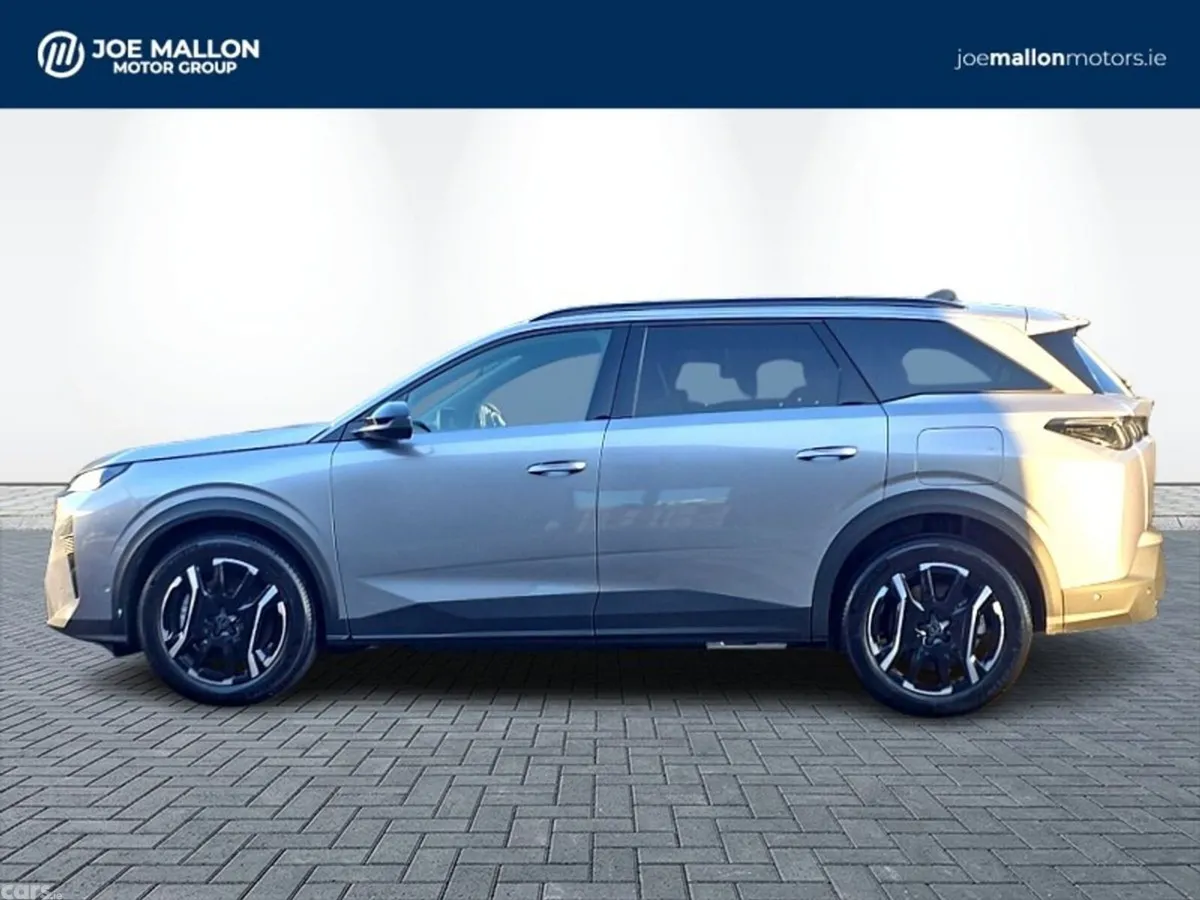 Peugeot 5008 SUV, Electric, 2027, Grey