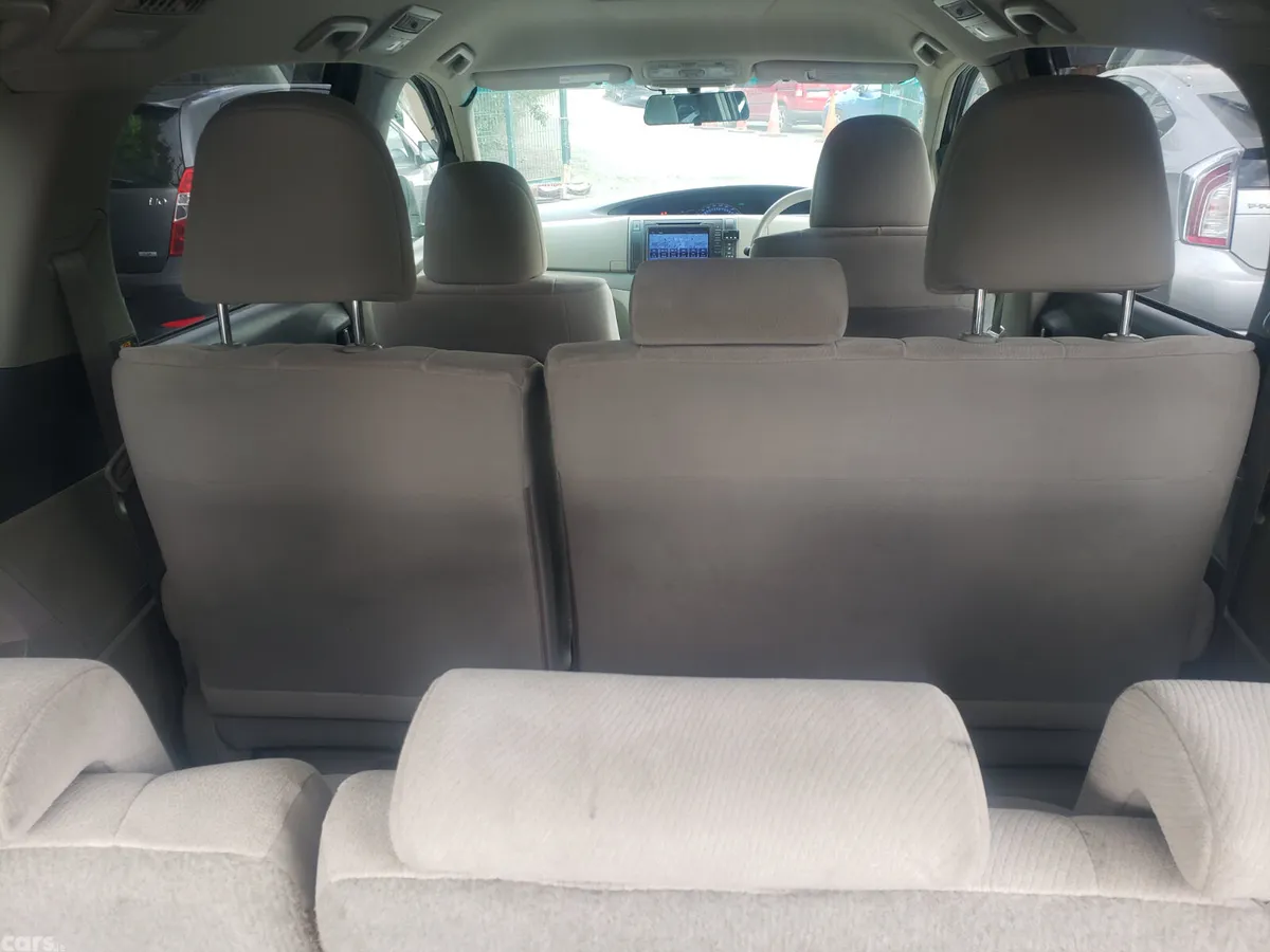 Toyota Estima MPV, Petrol Hybrid, 2011, White