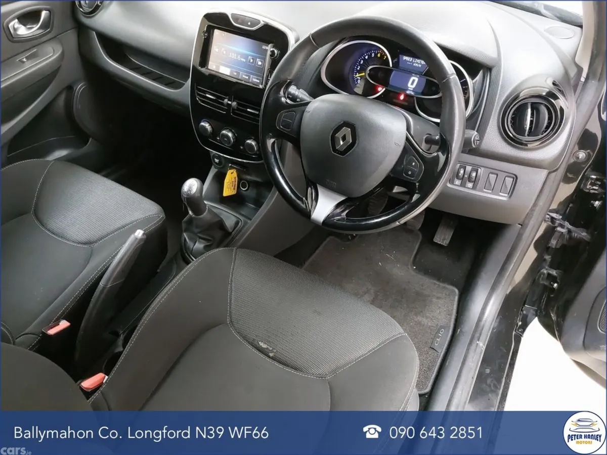 Renault Clio Hatchback, Petrol, 2016, Black