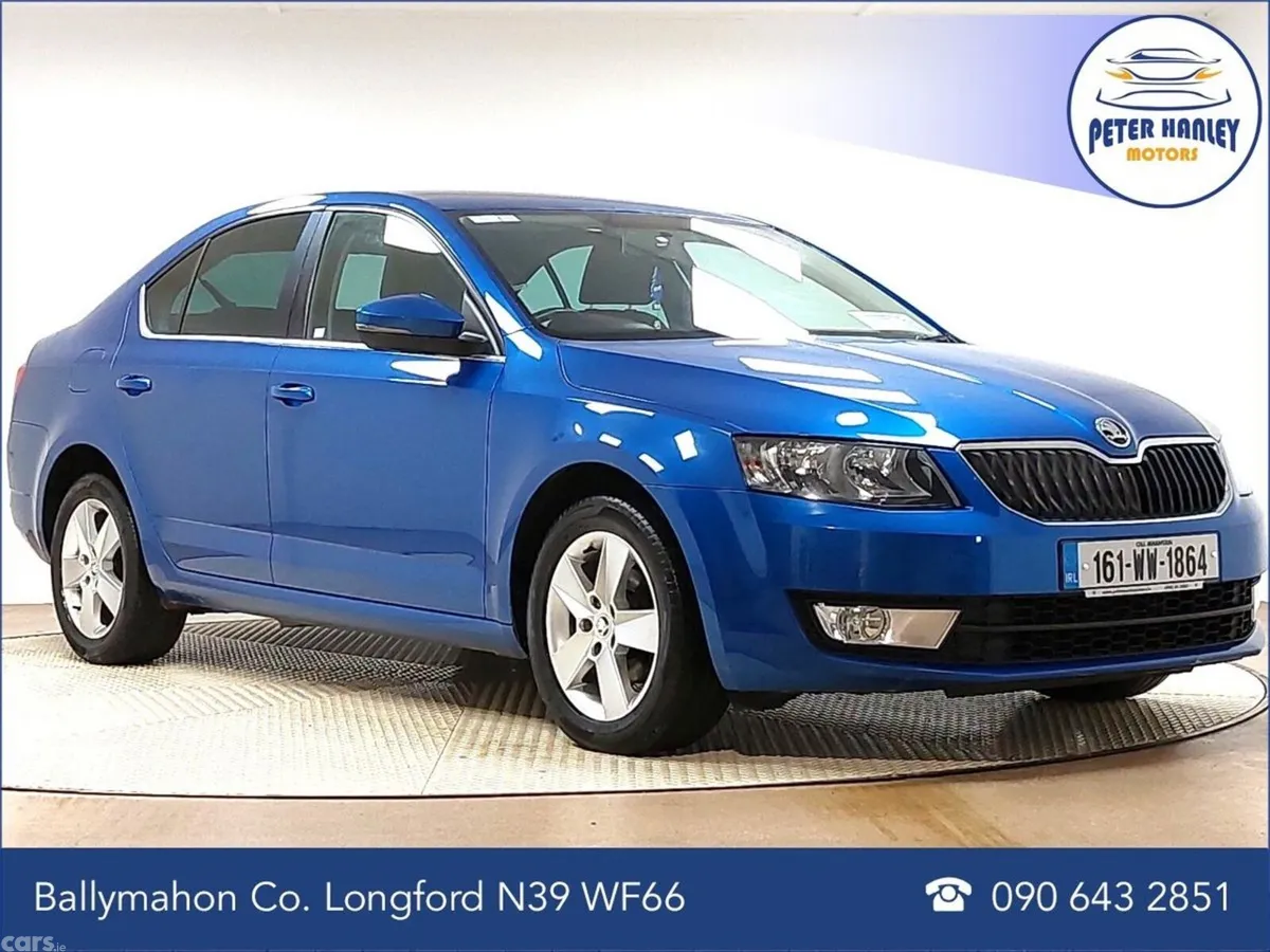 Skoda Octavia Saloon, Diesel, 2016, Blue