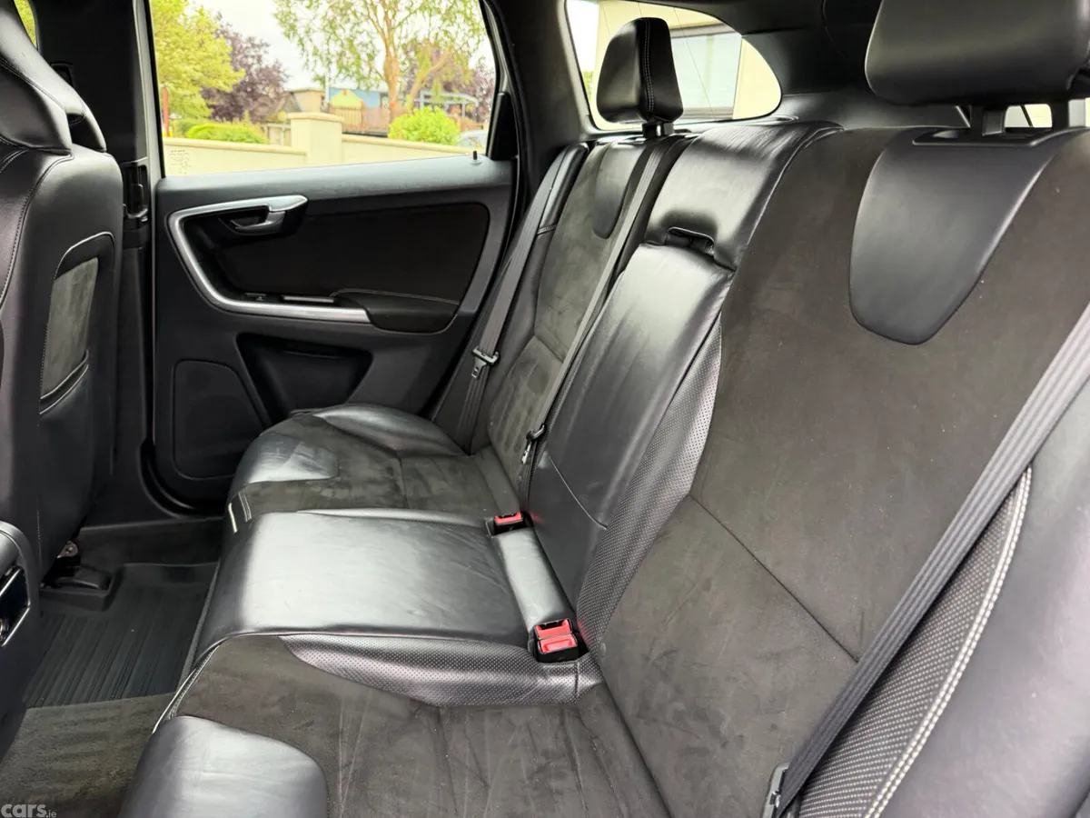 Volvo XC60 SUV, Diesel, 2018, White