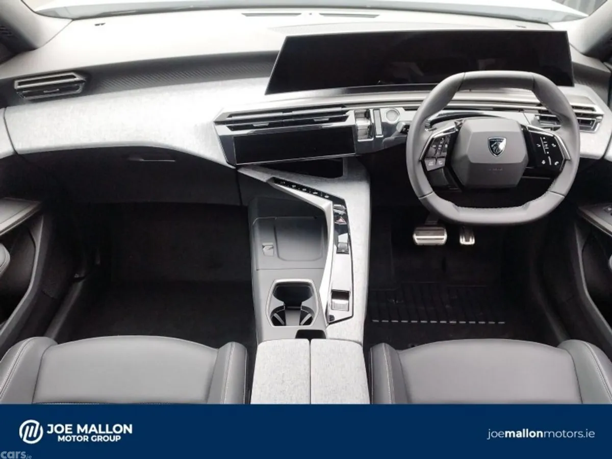 Peugeot 3008 SUV, Petrol Hybrid, 2027, White