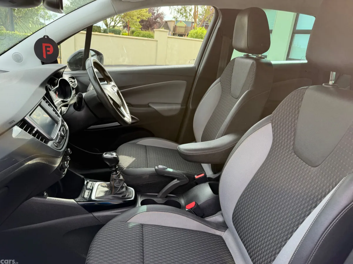 Opel Crossland X SUV, Diesel, 2020, Grey