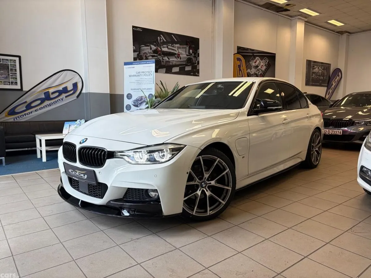 BMW 3-Series Saloon, Petrol Plug-in Hybrid, 2018, White