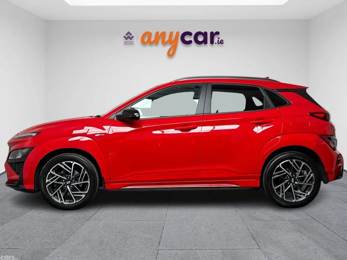 Hyundai KONA MPV, Petrol, 2022, Red