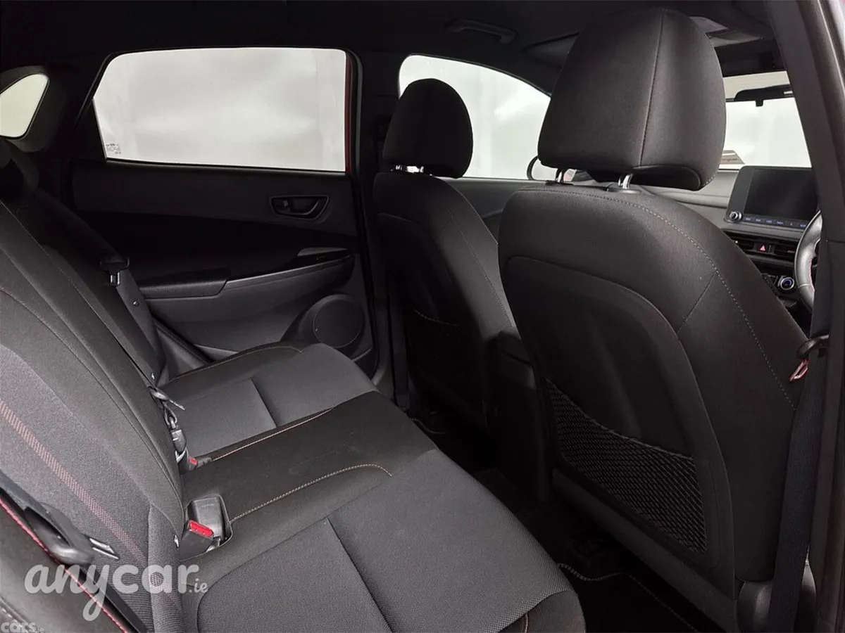 Hyundai KONA MPV, Petrol, 2022, Red