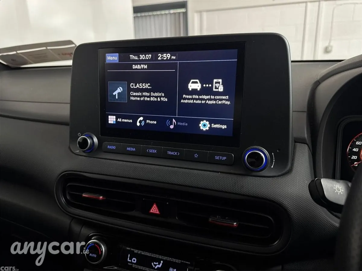 Hyundai KONA MPV, Petrol, 2022, Red